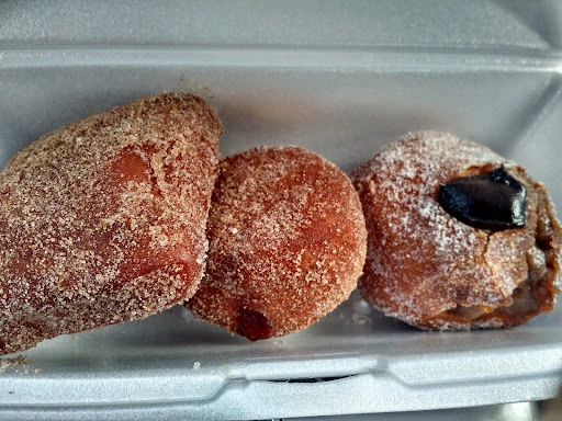 Komoda Store and Bakery photo 8