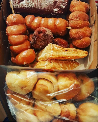 Komoda Store and Bakery photo 5